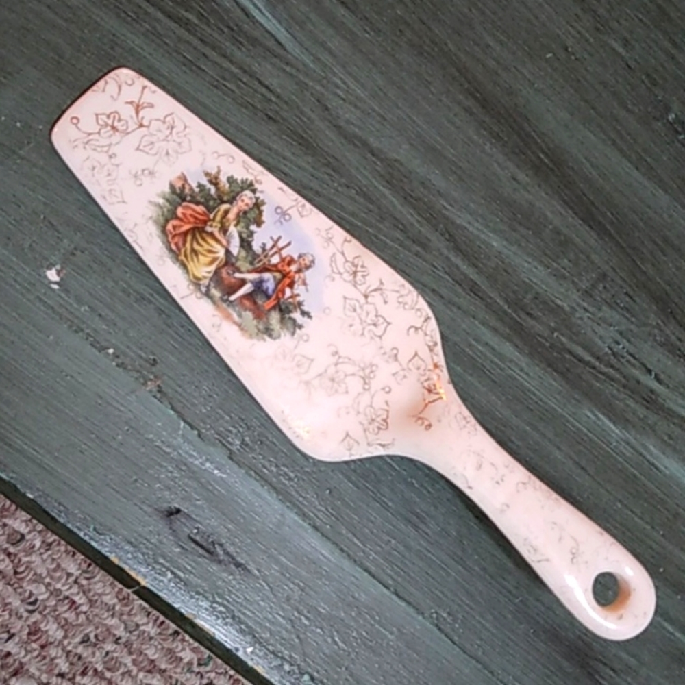 Porcelain Pie Server